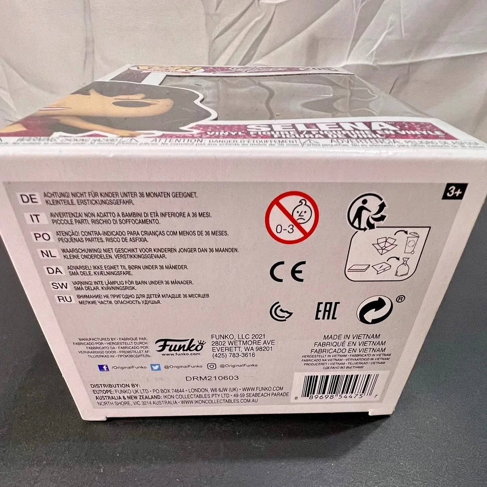 Funko Pop Selena 205 Vinyl Figure Rocks Burgundy Jumpsuit Excellent Condition - Picture 6 of 6